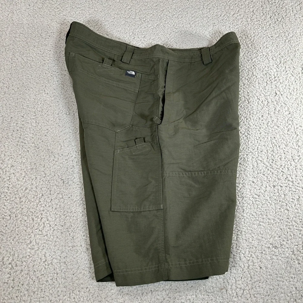 The North‎ Face Men's Cargo Shorts Olive Green Outdoor Size 38